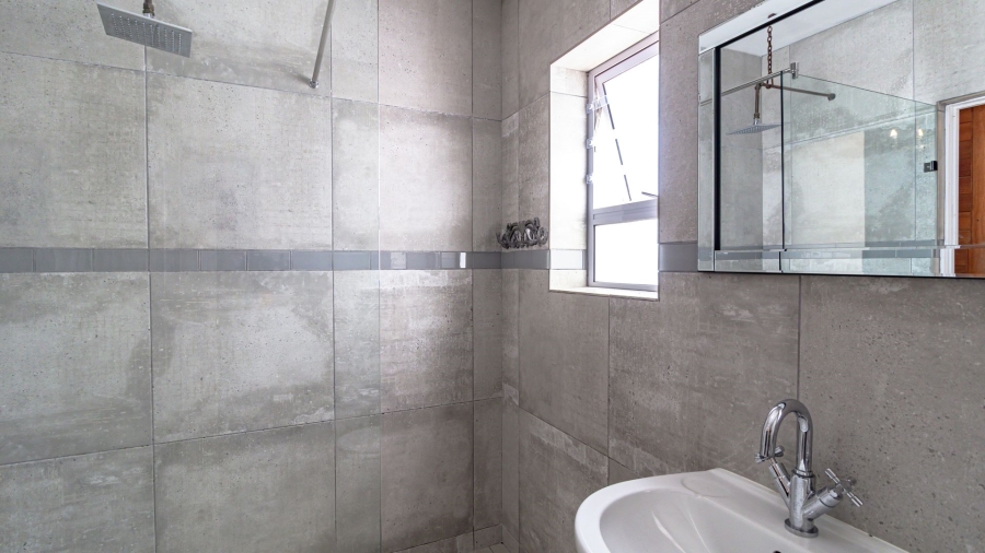 3 Bedroom Property for Sale in Lampiesbaai Western Cape